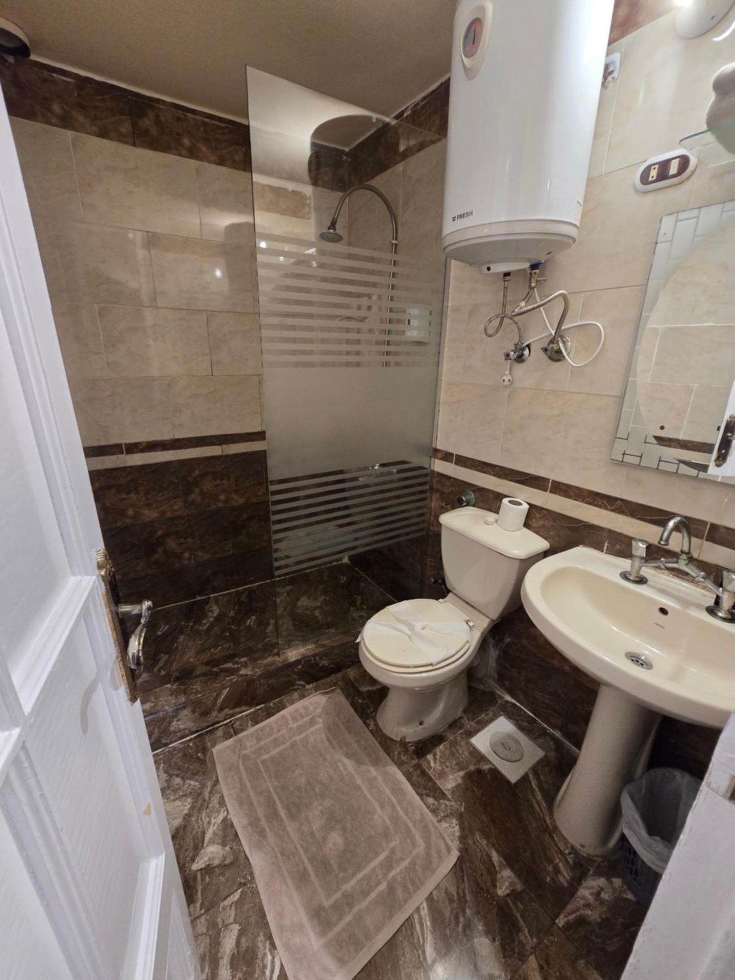 Misr Hotel Alexandria Bagian luar foto